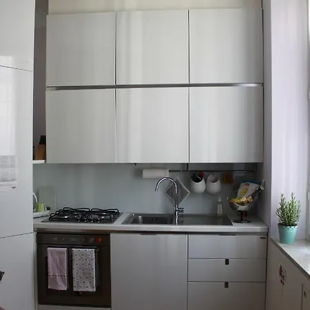 Apartament Squisito In Stabile Vecchia Mediolan